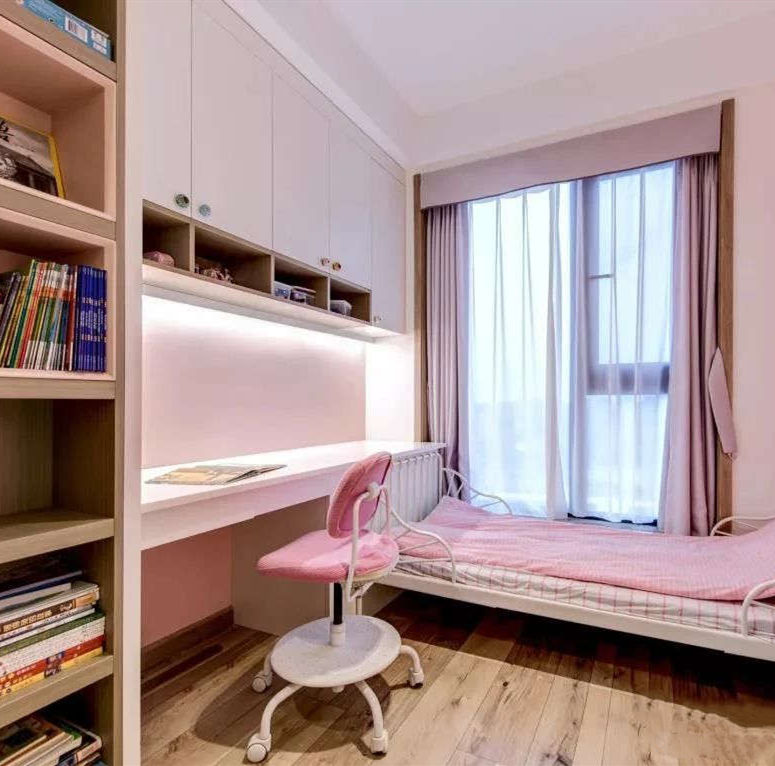 【全屋定制】河南朱先生定制女兒房 書柜書桌與床結(jié)合提高小戶型使用率