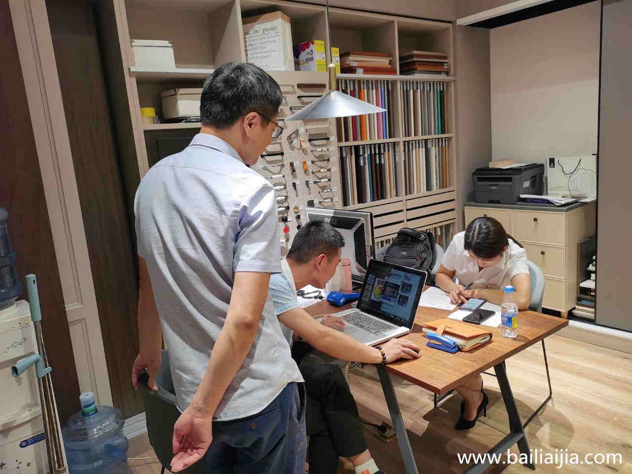 全屋定制.jpg 全屋定制.jpg