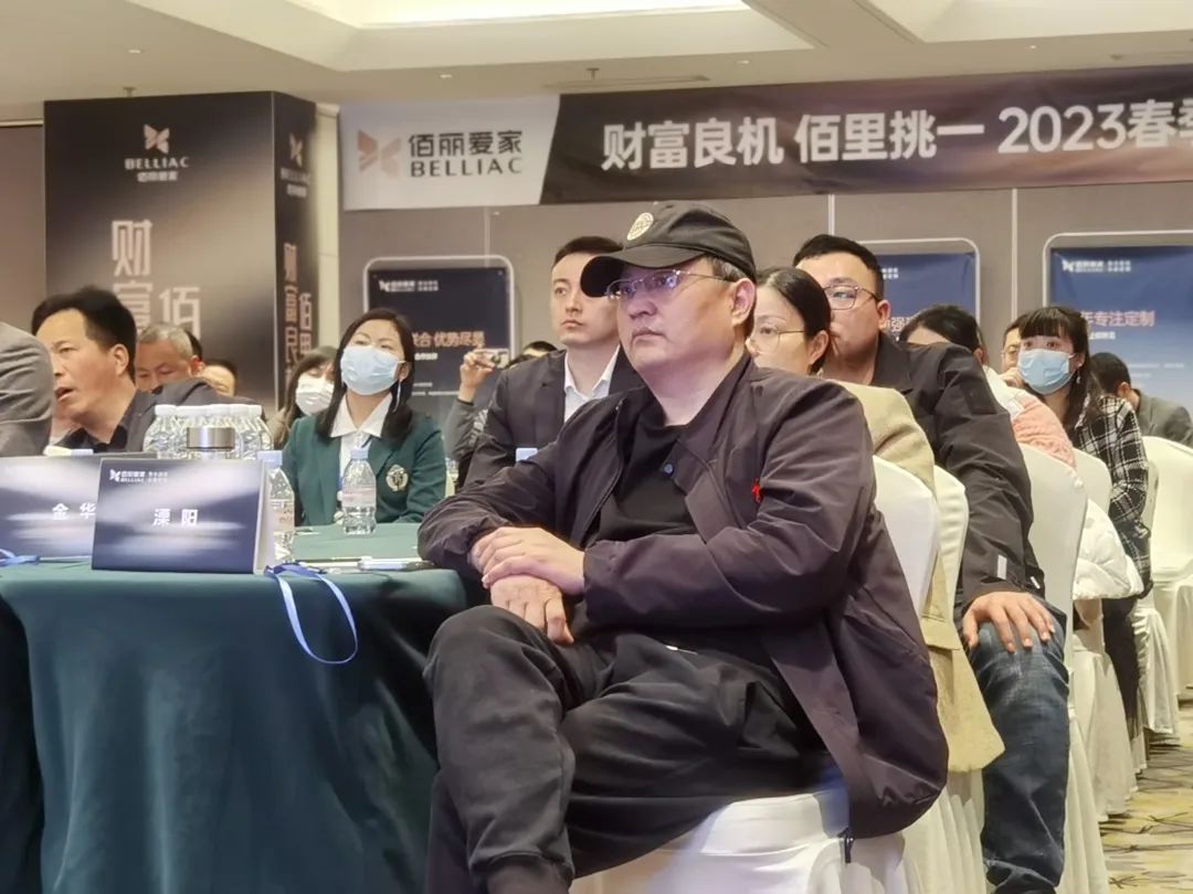 全屋定制.jpg 全屋定制.jpg