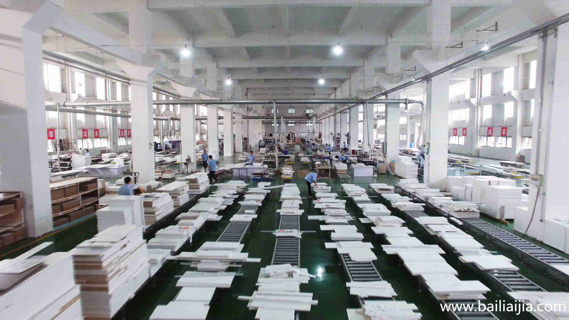 工廠內(nèi)部1.jpg 工廠內(nèi)部1.jpg